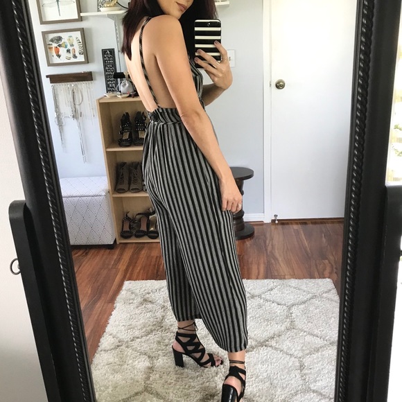 Last 1 | Striped Pocket Jumpsuit - Picture 7 of 8
